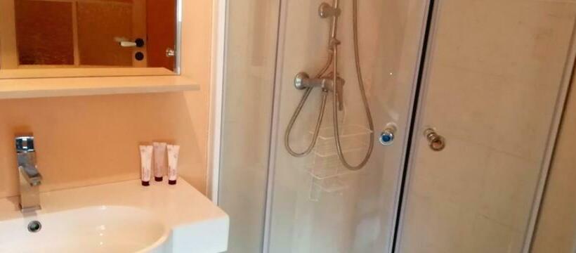 Номер Стандарт, Le Clos De La Commanderie