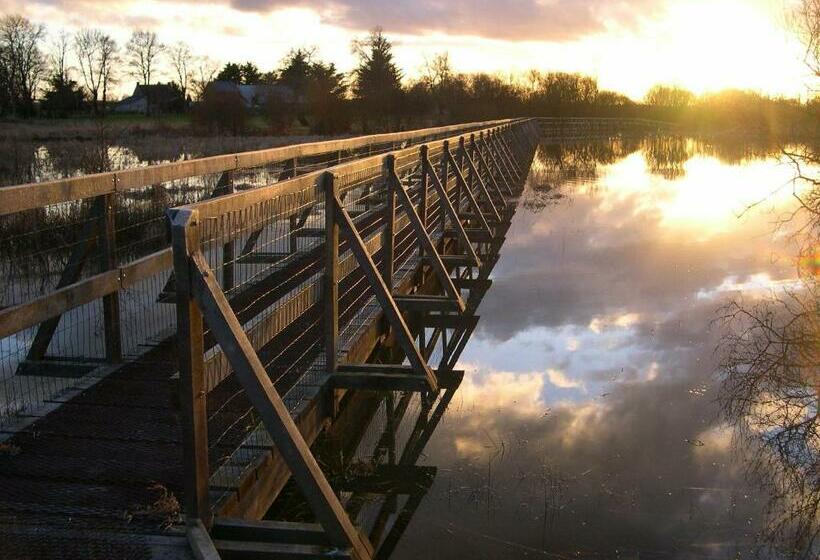 Номер Стандарт, L'hôt'berge