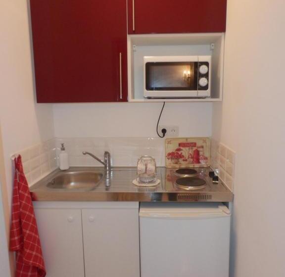 اتاق استاندارد با چشمانداز باغ, Mas Les Vieux Chenes