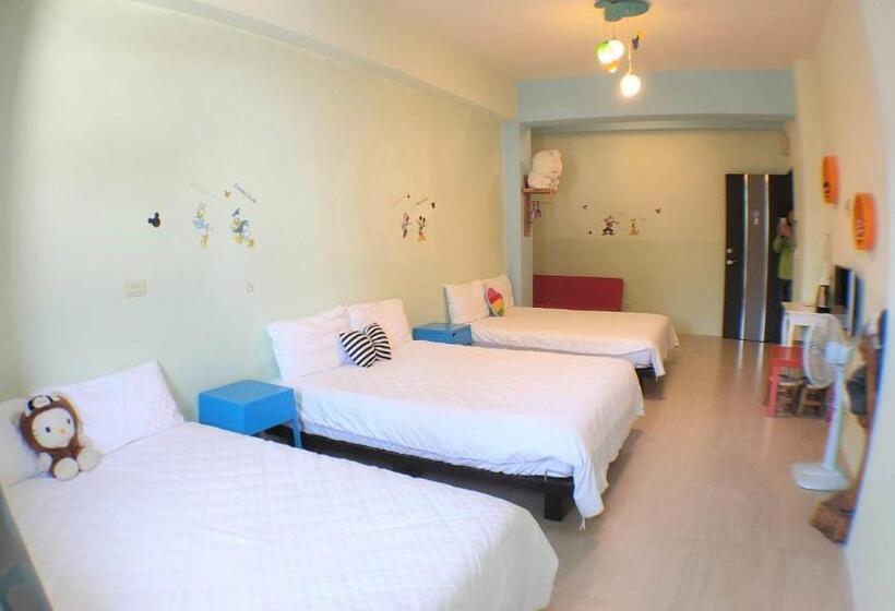 اتاق لوکس خانوادگی, 萩閣民宿sara S House走路可到夜市近市區好停車
