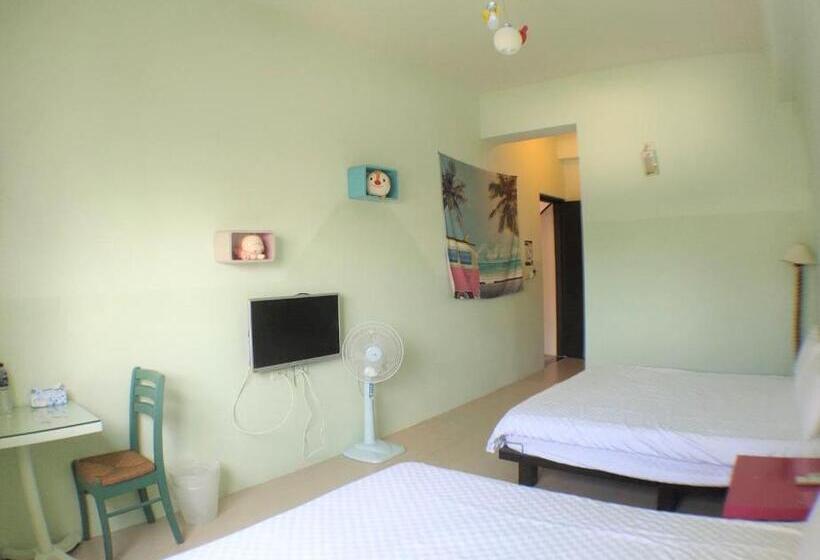 اتاق استاندارد چهار تخته, 萩閣民宿sara S House走路可到夜市近市區好停車