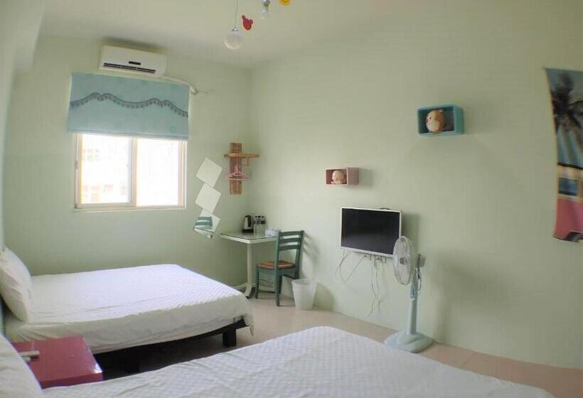 اتاق استاندارد چهار تخته, 萩閣民宿sara S House走路可到夜市近市區好停車