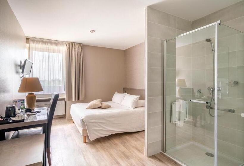 Номер Стандарт Вид на Парк, Cit Hotel La Pyramide