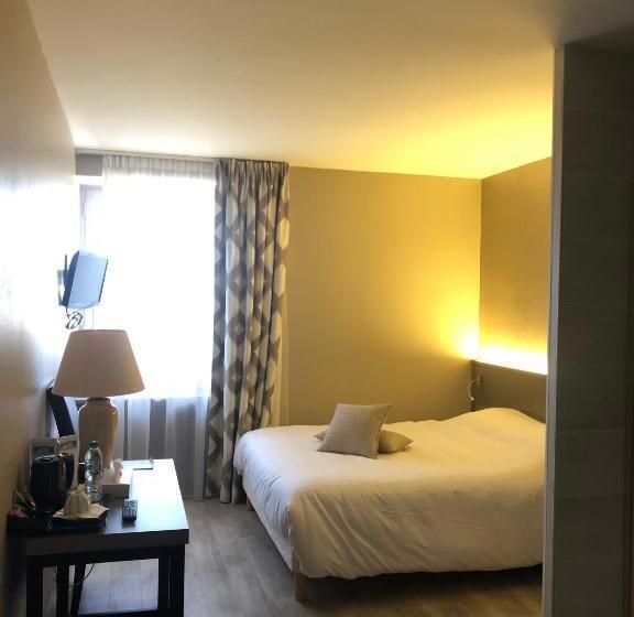 Номер Стандарт Вид на Парк, Cit Hotel La Pyramide