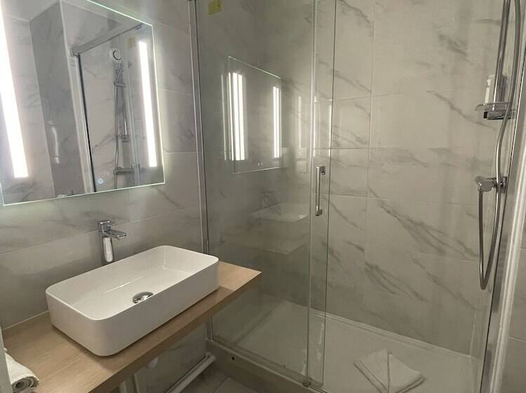 Standard Room, Cit Hotel La Pyramide