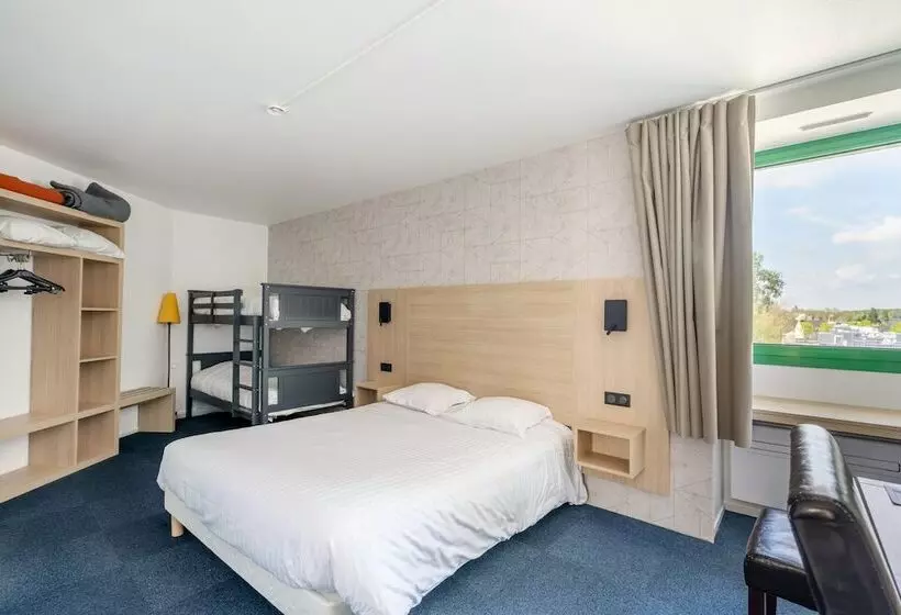 ファミリールーム, Cit Hotel La Pyramide