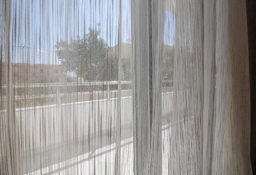 Suite Familiar, Artur