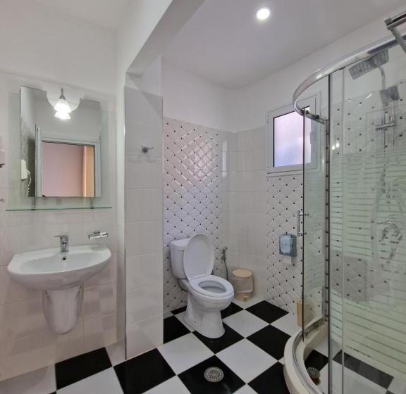 Suite Familiar, Artur