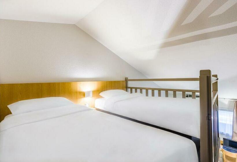 Четырехместный Номер Стандарт, B&b Hotel Tours Sud Joué Lès Tours