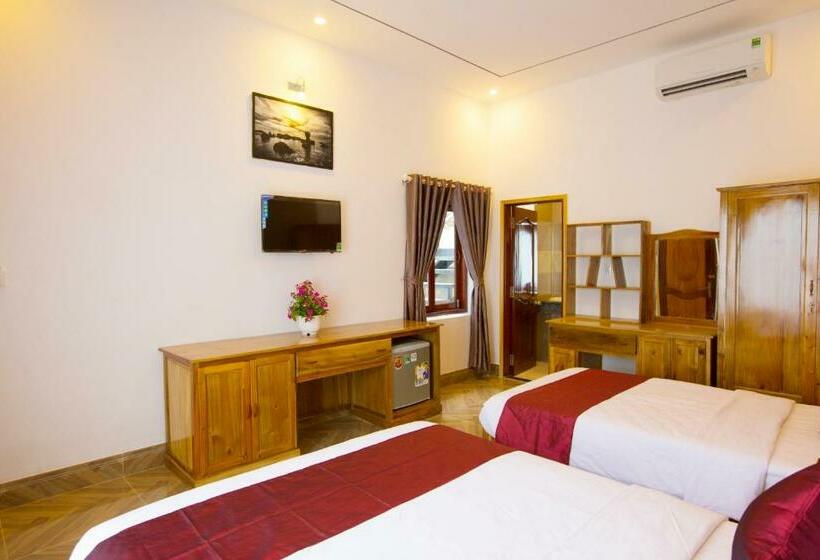 اتاق استاندارد سه نفره, Blue Dragon