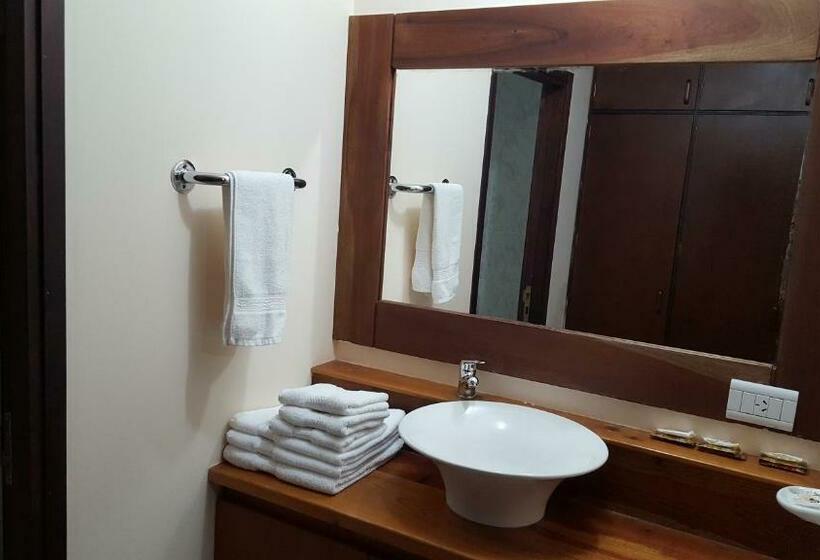 غرفة قياسية, Mora