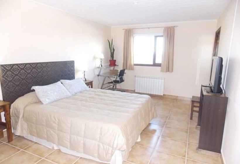 غرفة سوبيريور, Mora