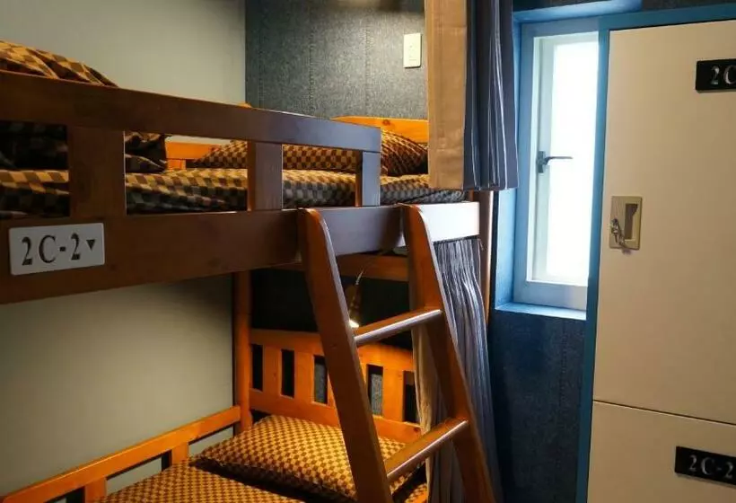 اتاق اکونومی, Lovely Bean Hostel