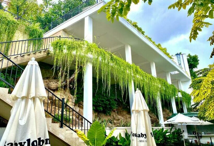 اتاق لوکس چهار تخته, Babylon Mini Resort