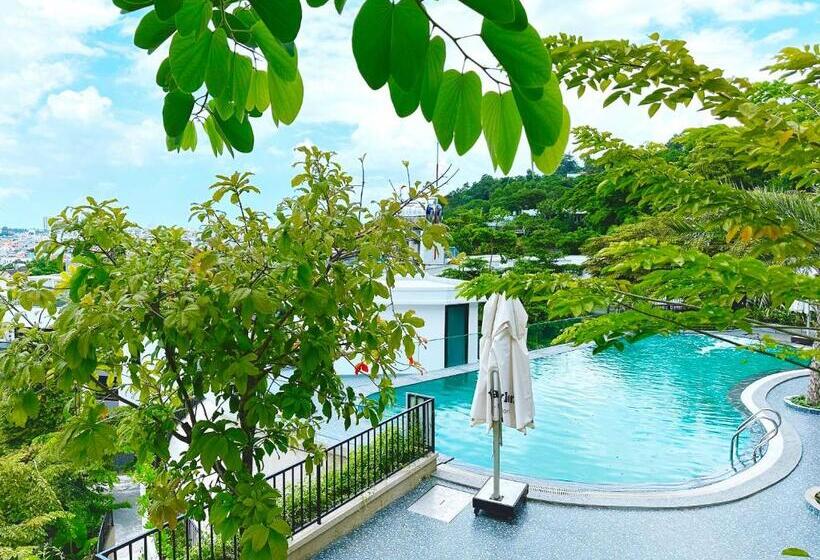 اتاق لوکس چهار تخته, Babylon Mini Resort