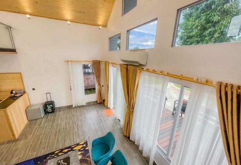 プレジデントスイートルーム, Jet S Oudom Resort