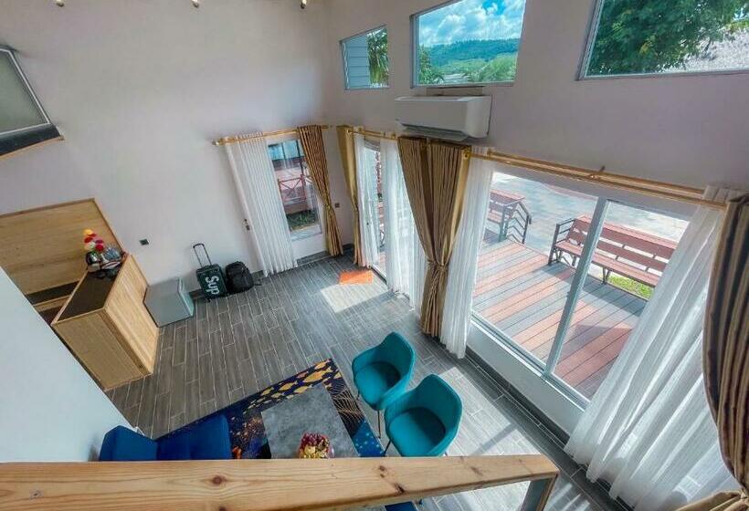 プレジデントスイートルーム, Jet S Oudom Resort