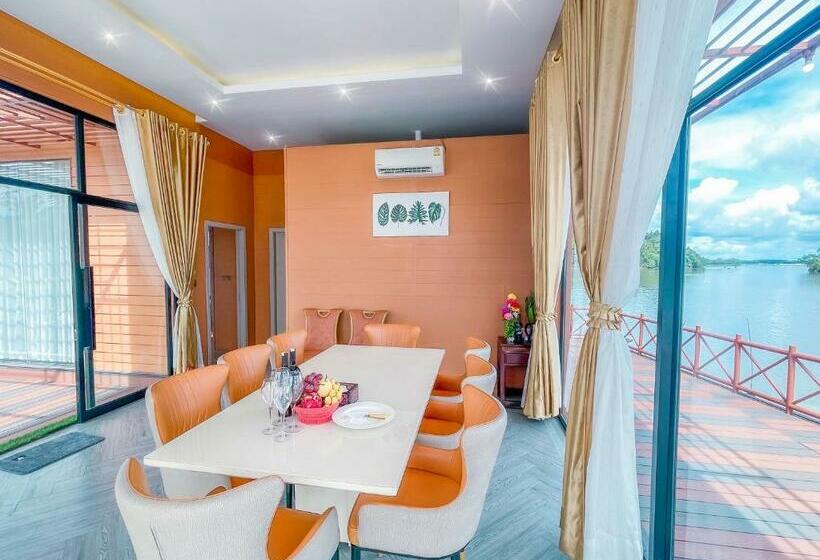 エクゼクティブスイート, Jet S Oudom Resort