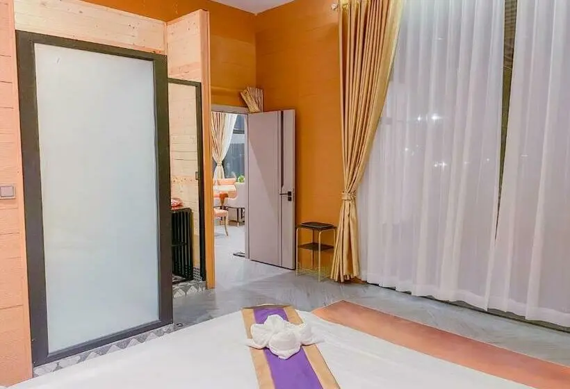 エクゼクティブスイート, Jet S Oudom Resort