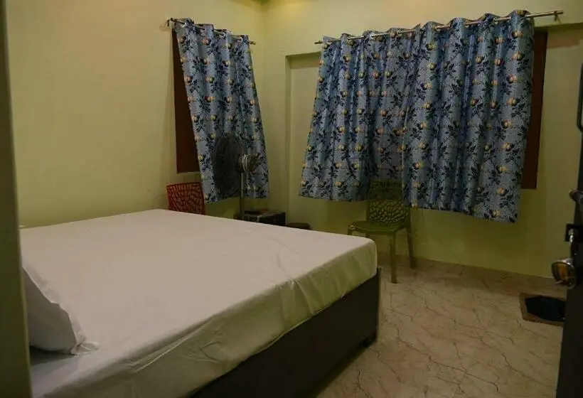 デラックスルーム, Swagat Paying Guest House Varanasi Near Ganga River