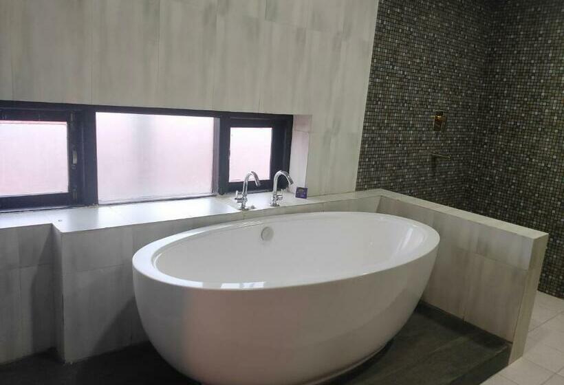 سوییت لوکس, Pashupati Boutique Hotel & Spa