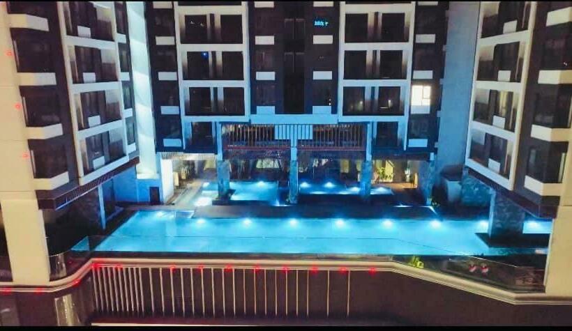 آپارتمان 1 خوابه, The Emerald Golf View