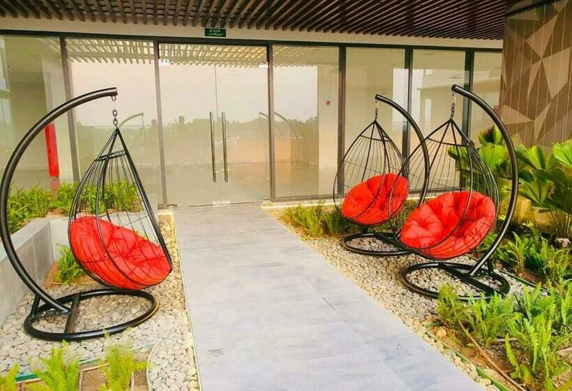 آپارتمان 1 خوابه, The Emerald Golf View