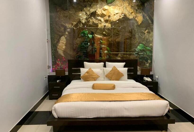 اتاق سوپریور با تخت بزرگ, Burj Al Swat