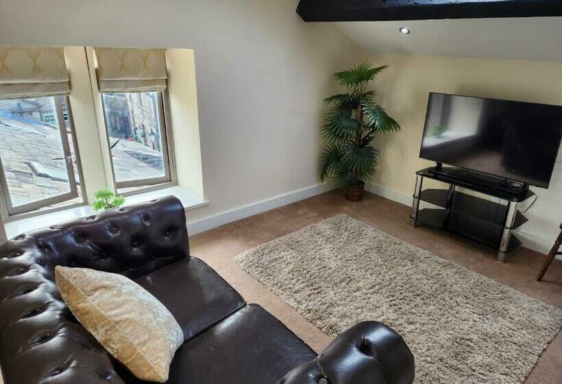 חדר דחוקס עם מיטת קינג, The Garden Bar Rooms