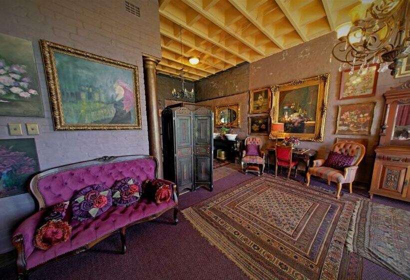 חדר סטנדרט עם מיטת קינג, Bygracealone Manor