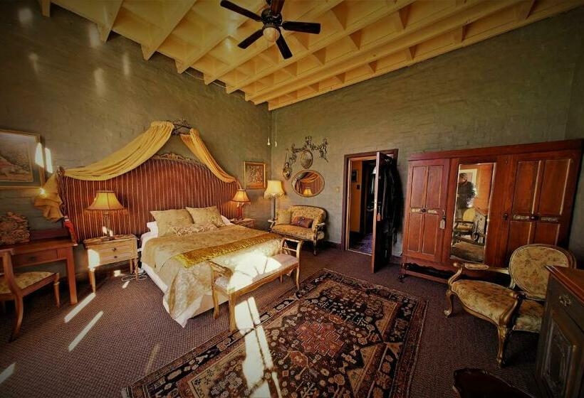 חדר סטנדרט, Bygracealone Manor