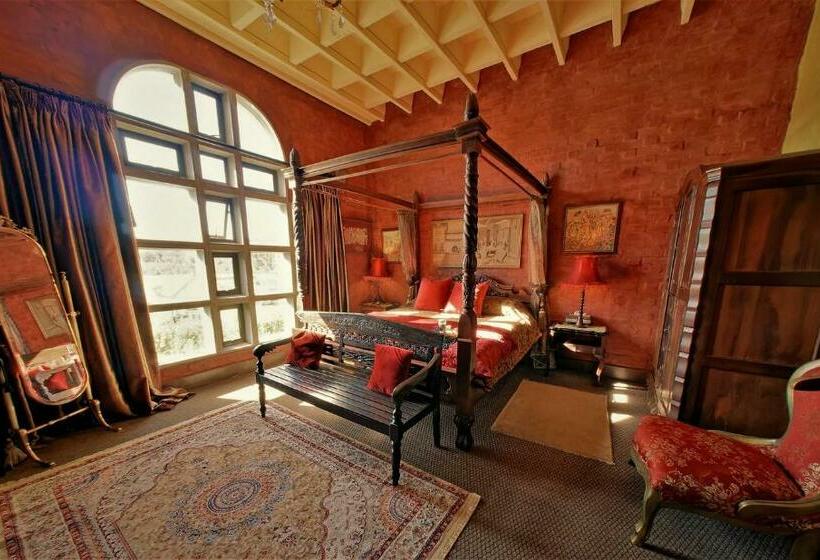 חדר דלוקס, Bygracealone Manor