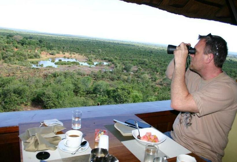 اتاق استاندارد, Room In Villa Zambezi Family Lodge Buffalo Room