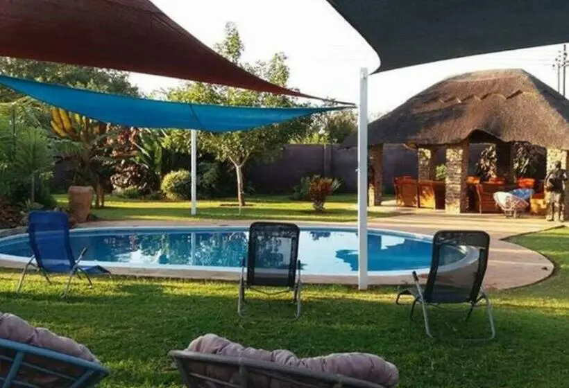 اتاق استاندارد, Room In Villa   Zambezi Family Lodge   Lion Room