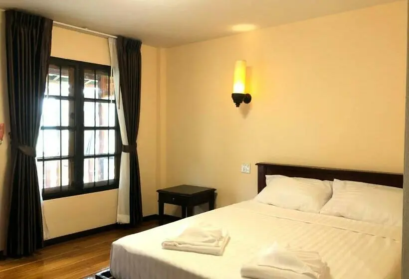 Standard Yhden Hengen Huone, ณาคูรีสอร์ท Nakoo Resort Ngao
