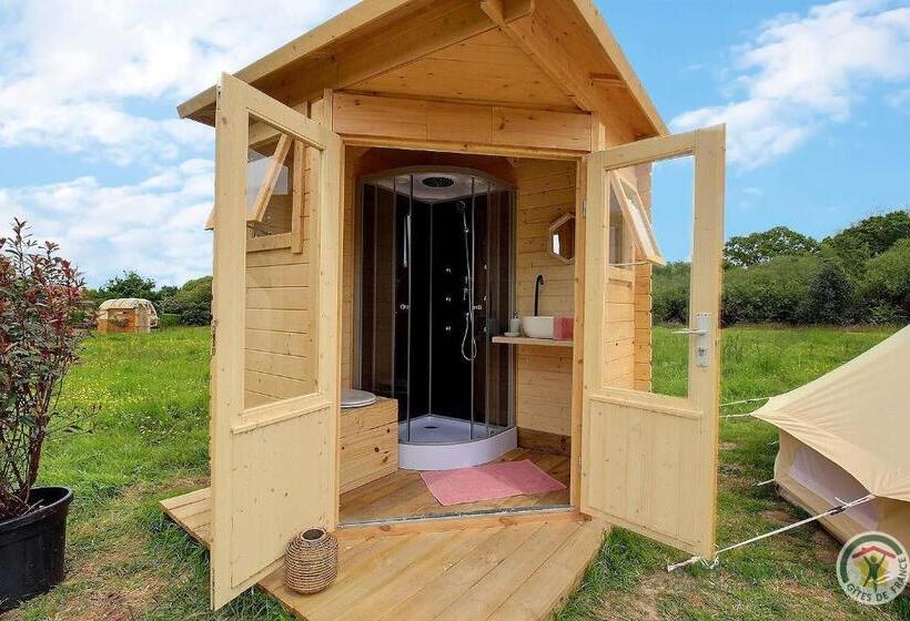 Номер Deluxe, La Tente De Kergomar