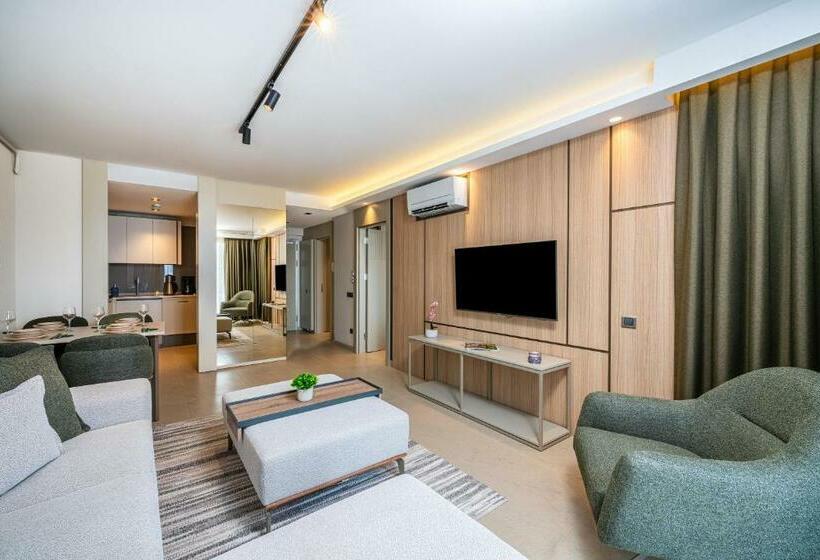 带1个卧室的豪华公寓, Casamax Suites