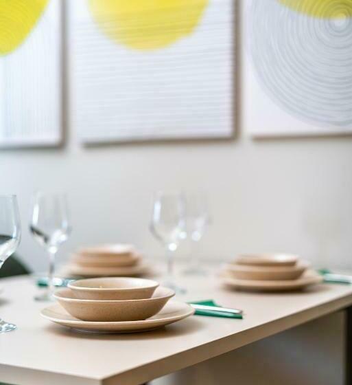 带1个卧室的豪华公寓, Casamax Suites