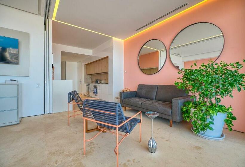 带1个卧室的带阳台的公寓, Maxwell Collection Romantic Zone