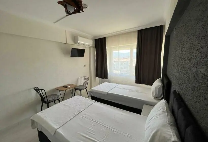 バルコニー付きスタンダードルーム, Ephesus Nobel Otel