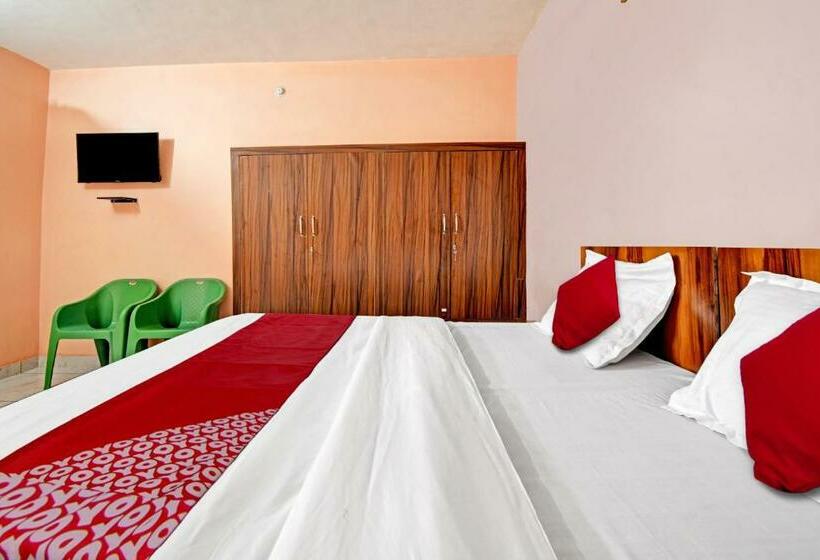 Standard-huone, Oyo Flagship City Hill Home Stay
