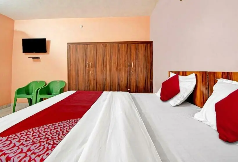 スタンダードルーム, Oyo Flagship City Hill Home Stay