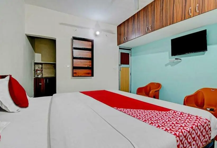 スタンダードルーム, Oyo Flagship City Hill Home Stay
