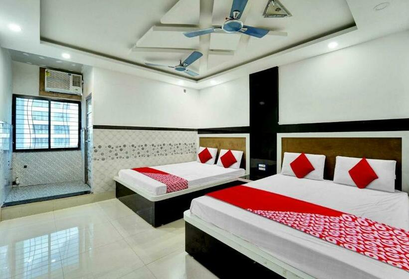 トリプルクラシックルーム, Flagship Dn Daya Vatika