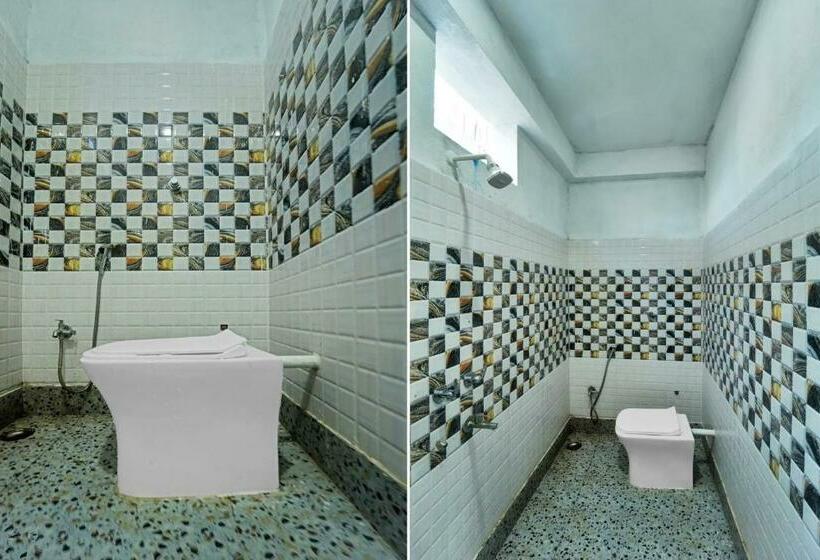 トリプルクラシックルーム, Flagship Dn Daya Vatika