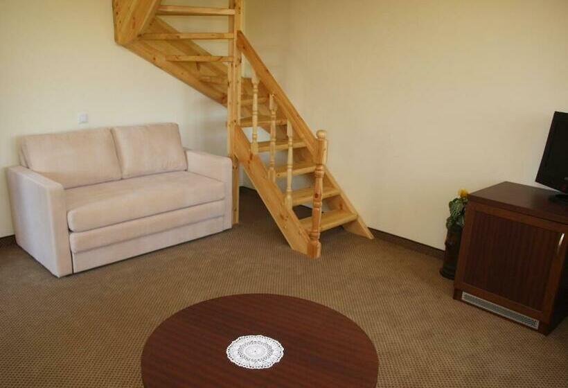 سوییت خانوادگی, Prie žeimenos