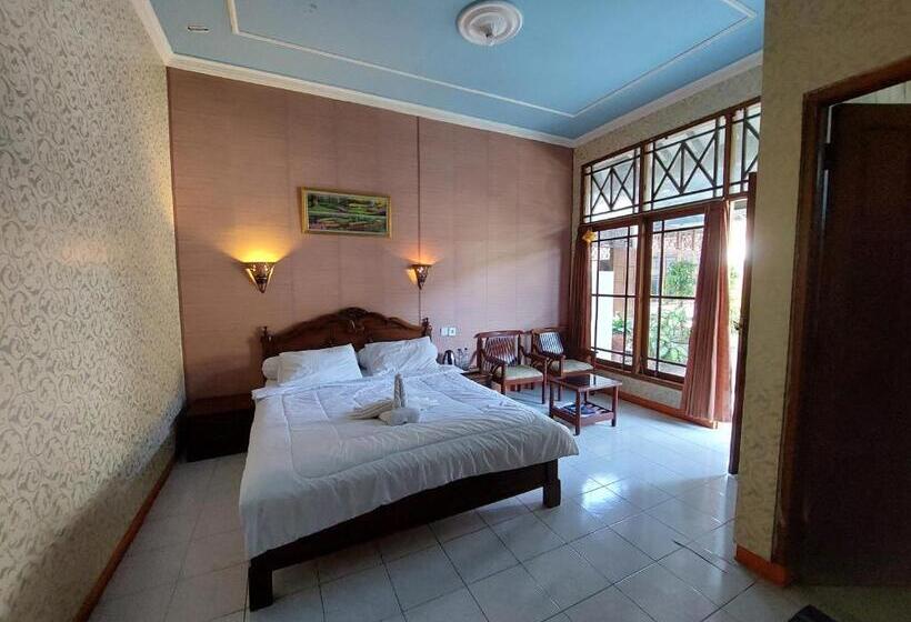 Номер Deluxe, Puri Merbabu Asri