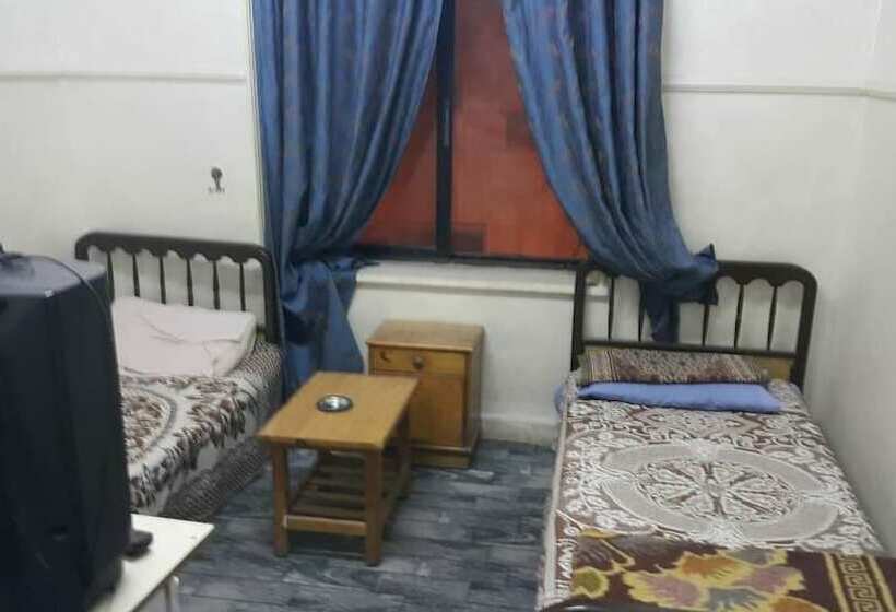 اتاق استاندارد, Al Adel Hostel