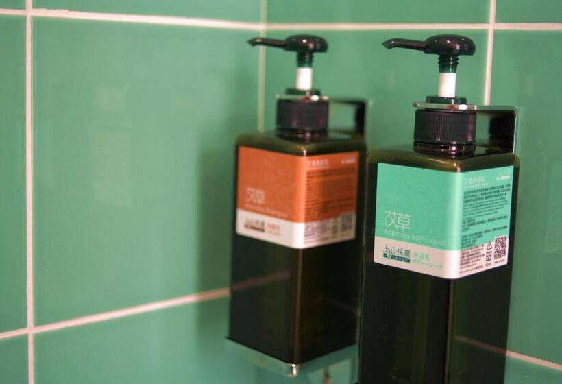 חדר סטנדרט עם מרפסת, 宜蘭羅東迷彩民宿 大吉迷彩