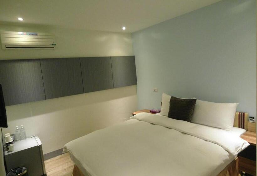 اتاق اکونومی, 237